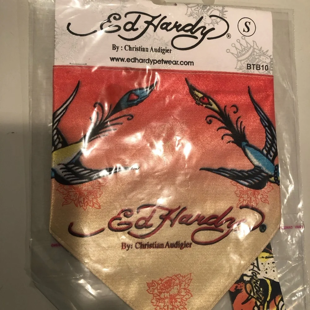 Ed Hardy by Christian Audigier Pet Bandana LoveBirds Size S